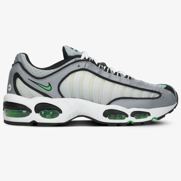 Image of NIKE AIR MAX TAILWIND IV CD0456-001