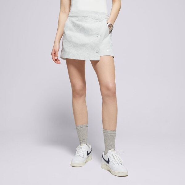E-shop Nike W Nsw Essntl Wvn Mr 3" Skort Sivá EUR L