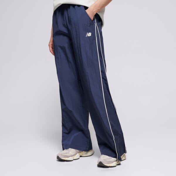 E-shop New Balance Sport Legacy Pant Tmavomodrá EUR XS